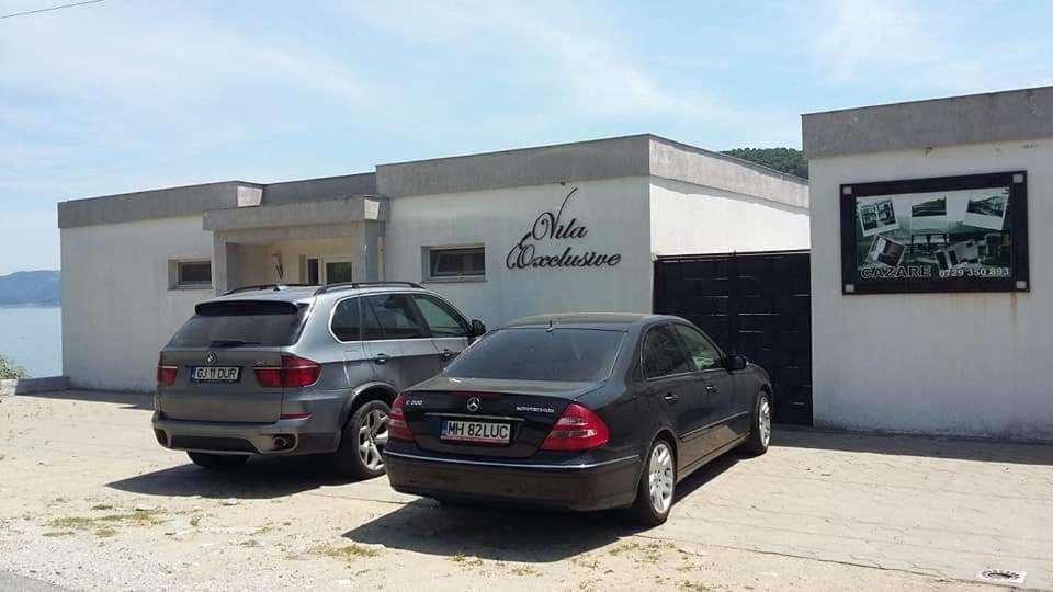 Ieşelniţa Exclusiveヴィラ エクステリア 写真